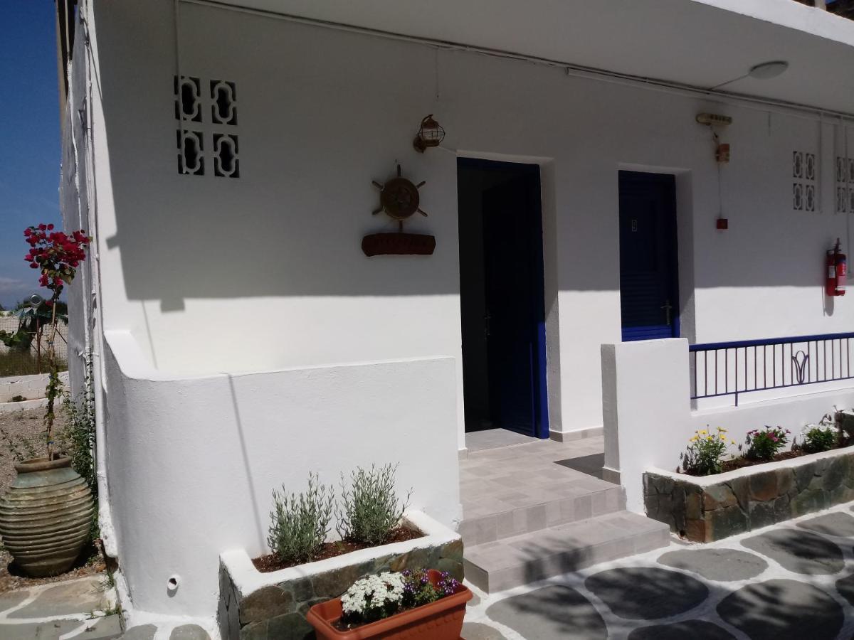 Hotel Poulakis Скала Экстерьер фото
